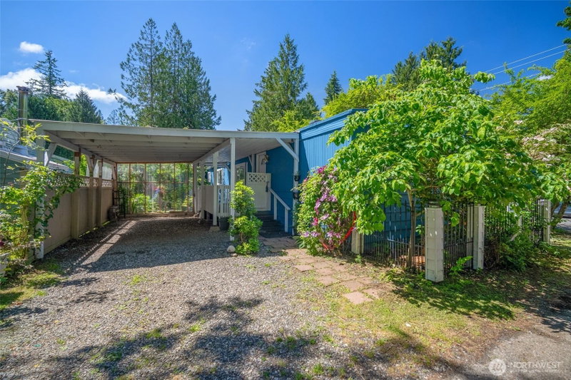 2284 Yew Road #C1 photo 2