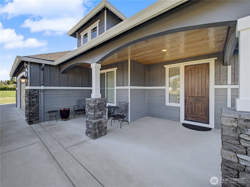 3420 McHugh Place photo 2