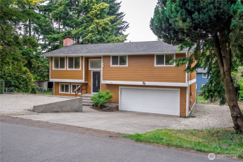 3105 13th Street SW photo 2