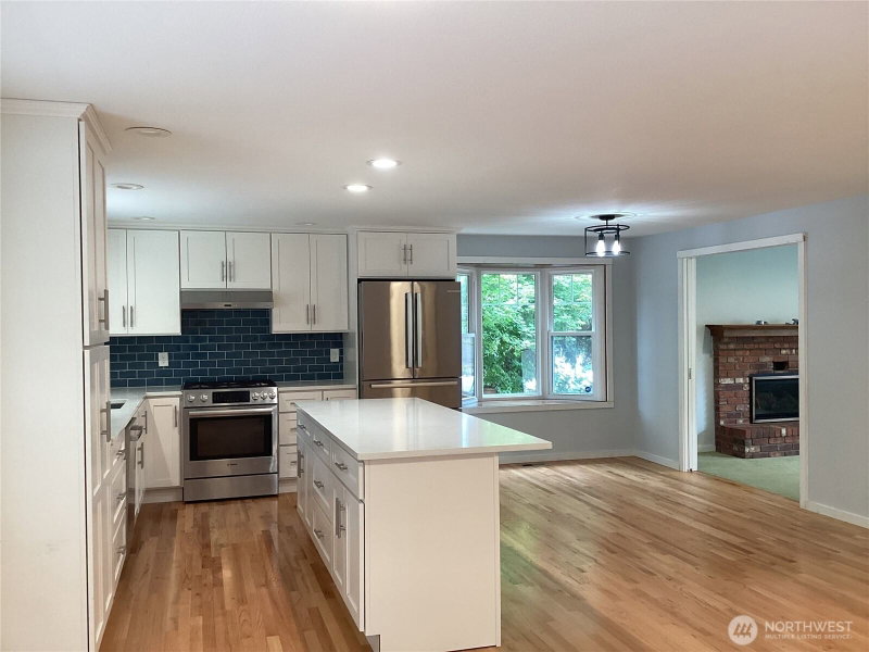 5212 103rd Street SW photo 2