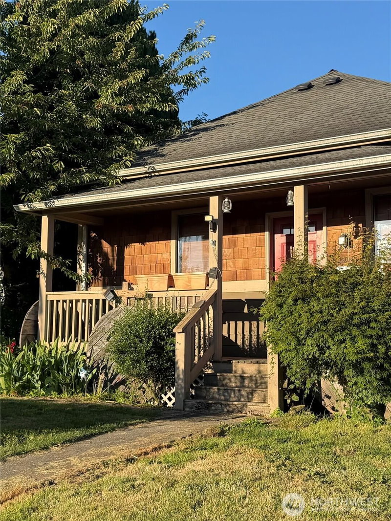 2505 Harrison Avenue photo 2