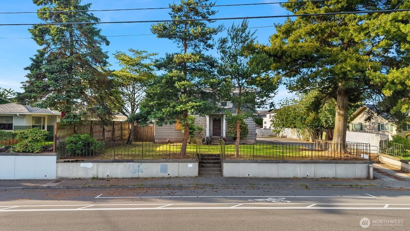 1215 Madison Street photo 33