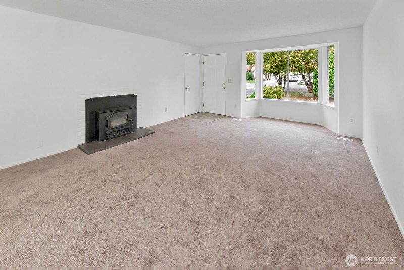 15408 74th Avenue E photo 2