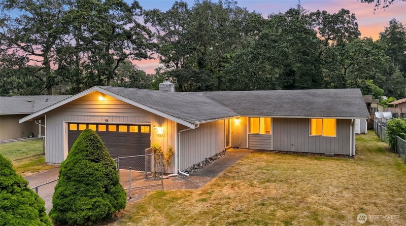 15123 15th Avenue S photo 1