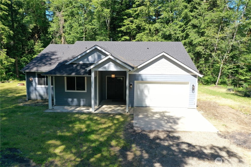 553 Upper Naselle Road photo 1