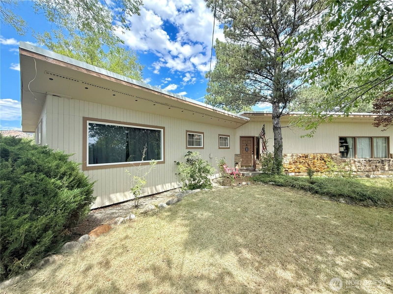 63 Kermal Road photo 2