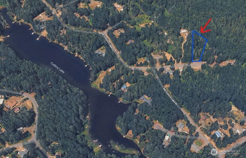 101 NE Creekside Place photo 2