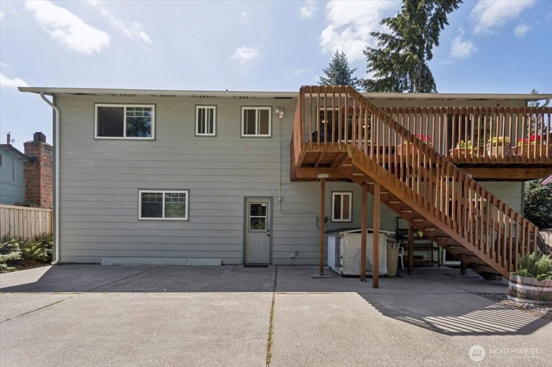 20819 53rd Avenue W photo 2