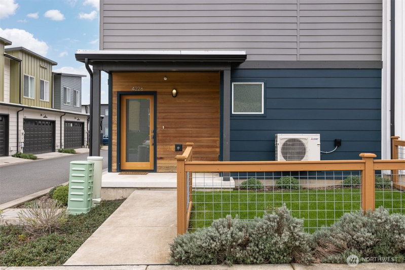 4226 Cameo Lane photo 2