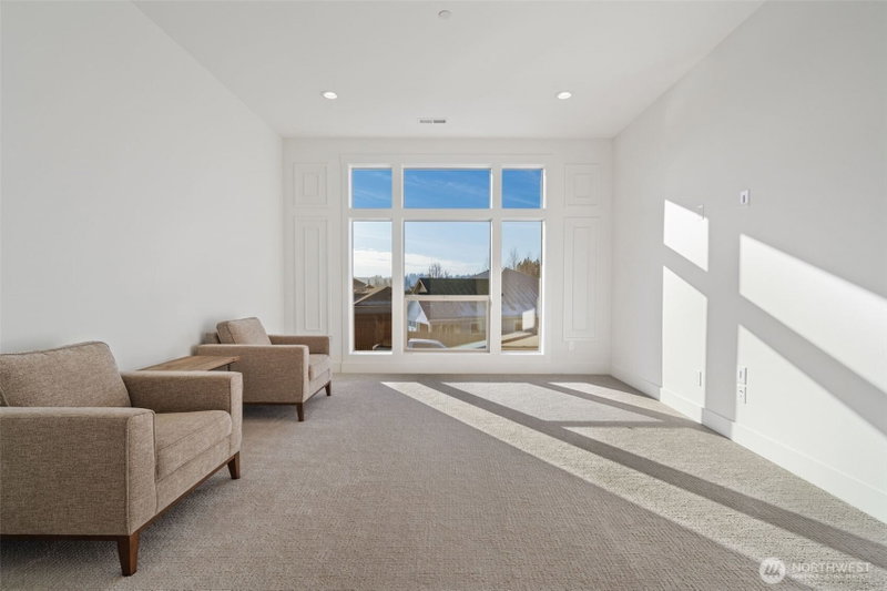 2308 E Dalmatian Drive photo 17
