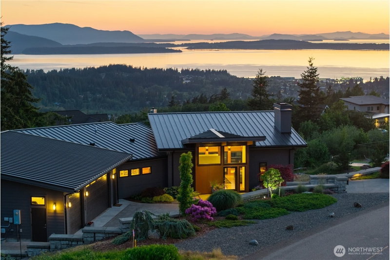 4320 Samish Crest Drive photo 1