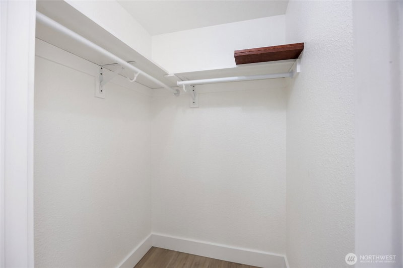 1545 Mary Street photo 34