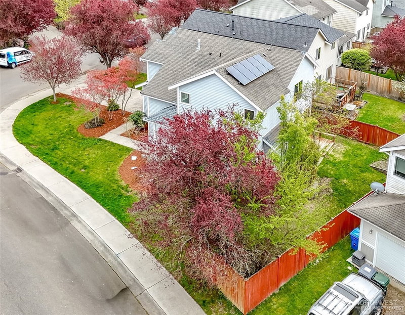 14810 68th Ave E photo 2