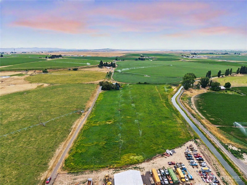 18518 SE Road 8.5 photo 1