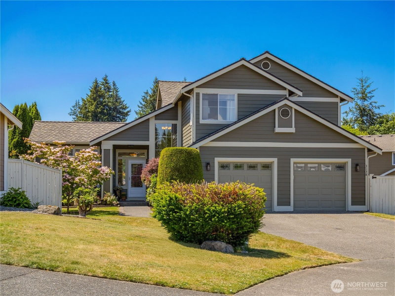 3138 Hunter Court photo 2