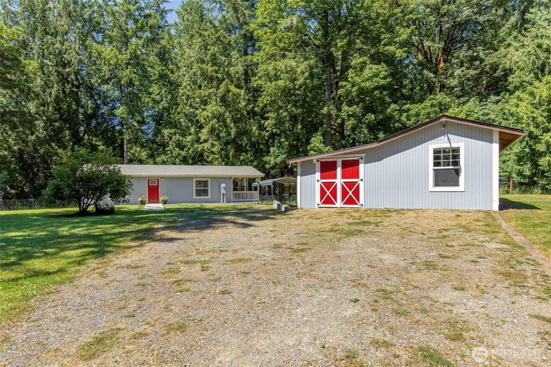12487 Old Military Road NE photo 2