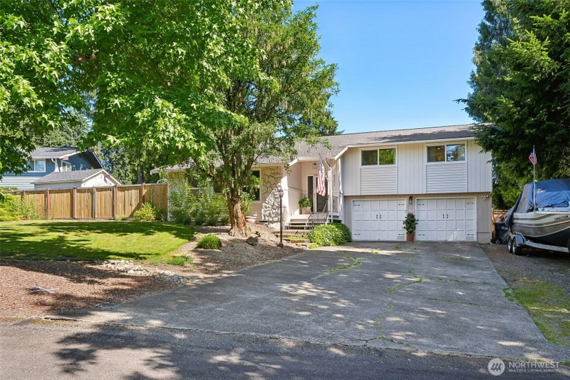 6221 81st Street E photo 1