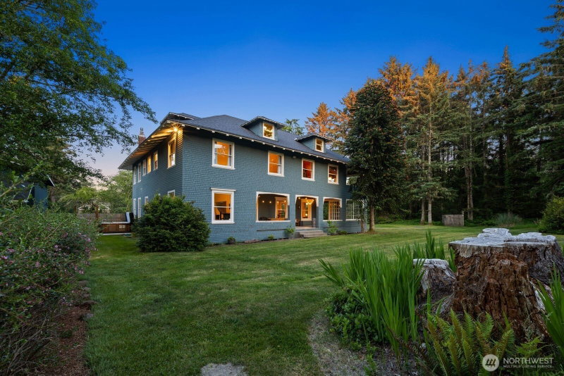 2415 Willows Road photo 2