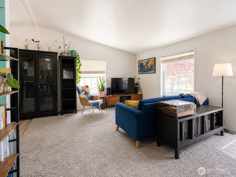 700 N Reed #36 photo 2
