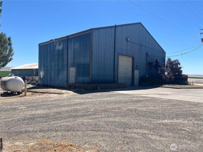 2784 McDonald Road photo 1