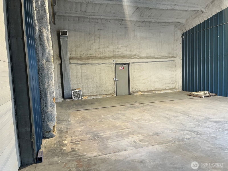 2784 McDonald Road photo 2