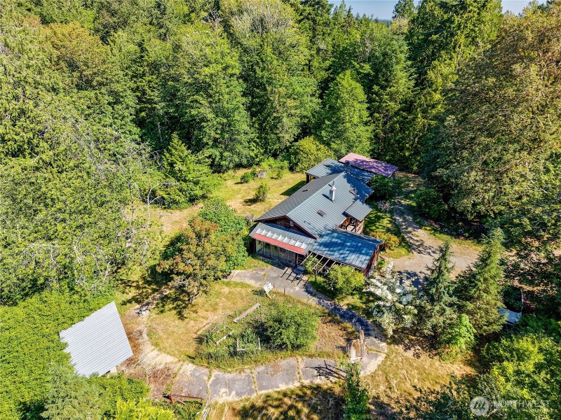1790 W Valley Road photo 1