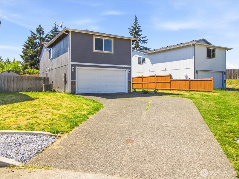 19714 Aspenwood Court SW photo 2