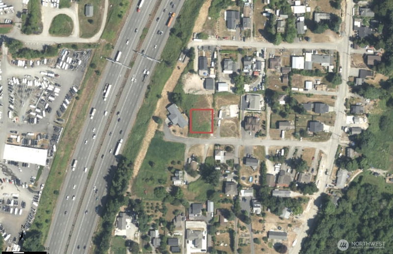 412 Comet Street photo 24