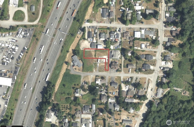 416 Comet Street photo 18
