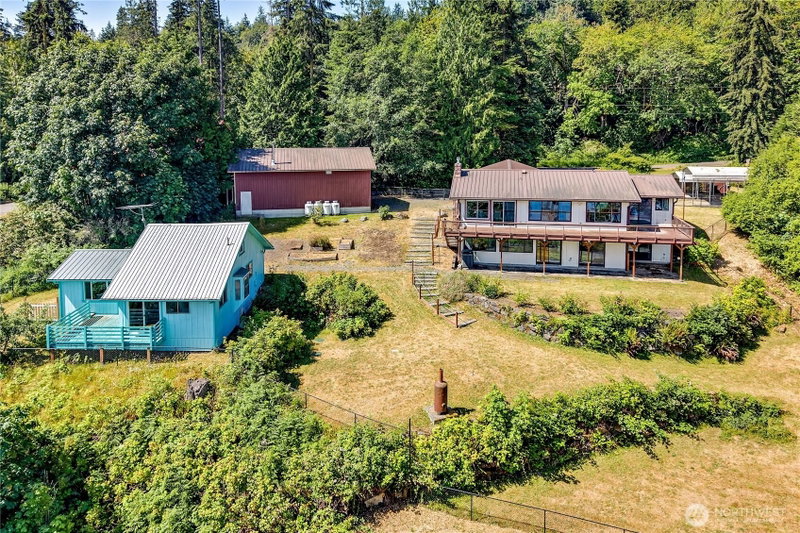 209 Old Oak Bay Road photo 1