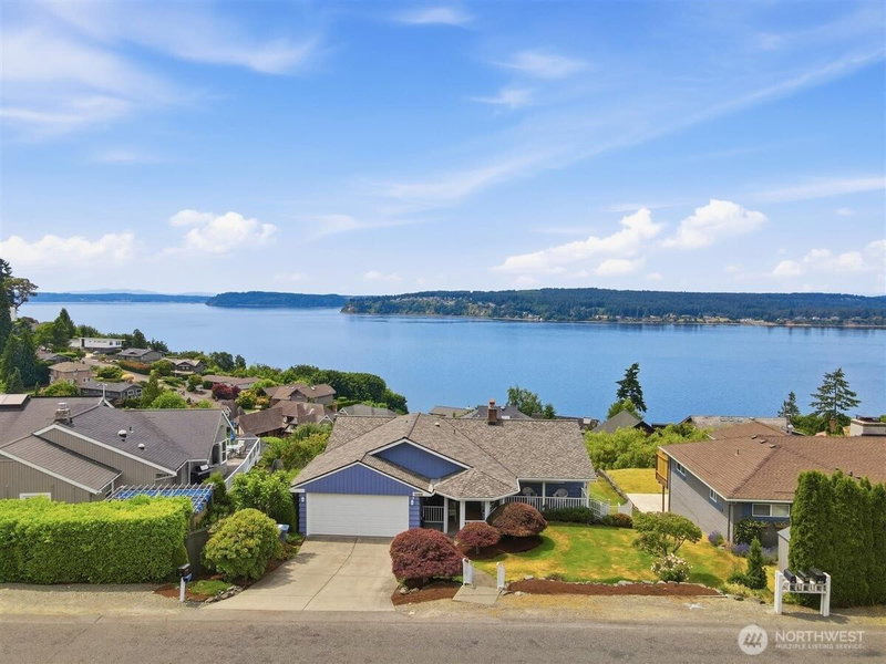 3622 Olympic Boulevard W photo 2