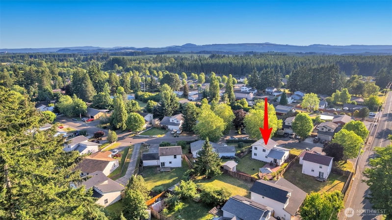 460 Meadow Lane photo 33