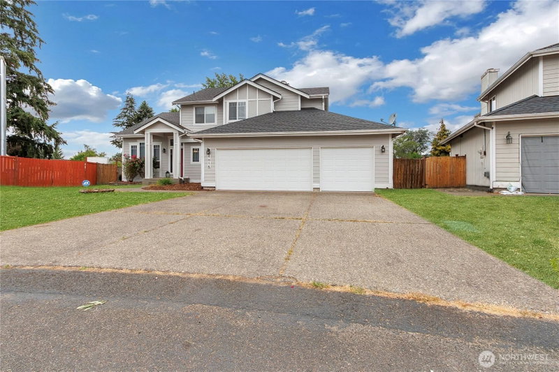 4014 219th Street E photo 1