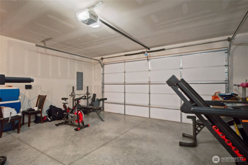 2425 SE 3rd Street photo 33