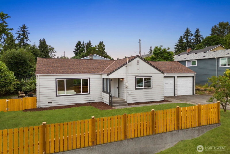 5332 S Wallace Street photo 1
