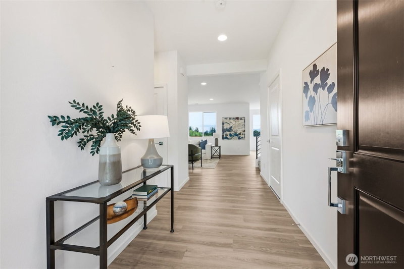 3209 219th Avenue E photo 2