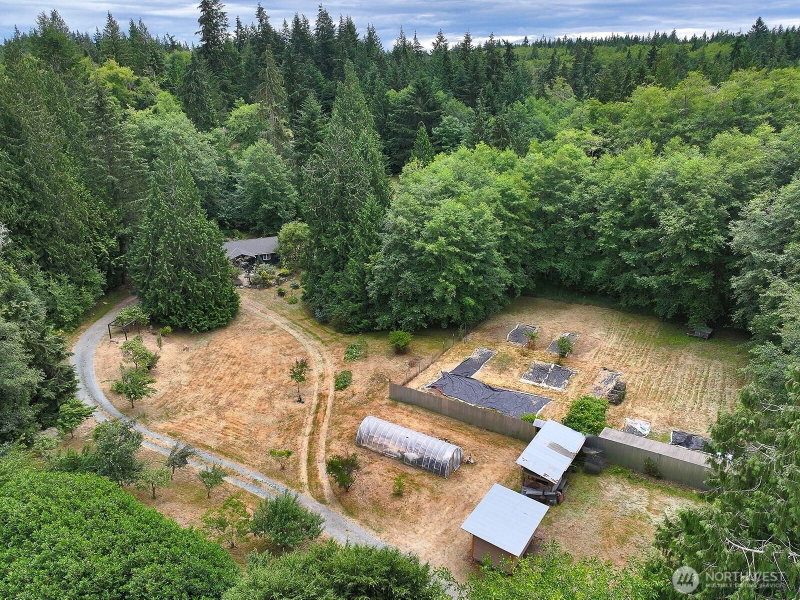 4180 Welcome Road photo 2
