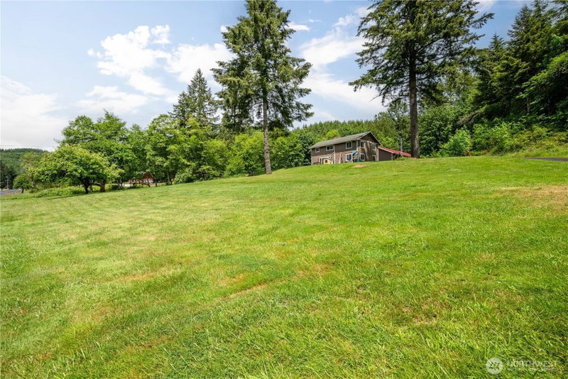 1430 Hazel Dell photo 35