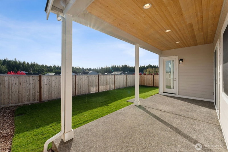 5811 Thornhill Avenue SW #300 photo 12