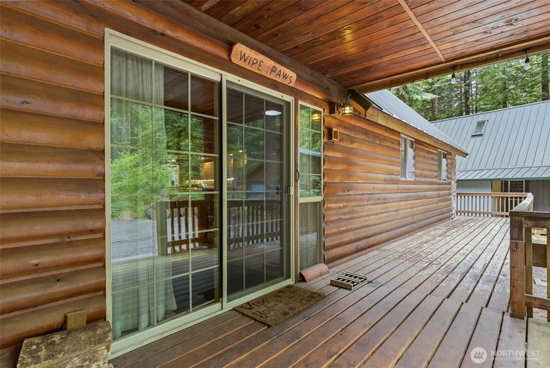 191 Northwoods Cabin photo 2