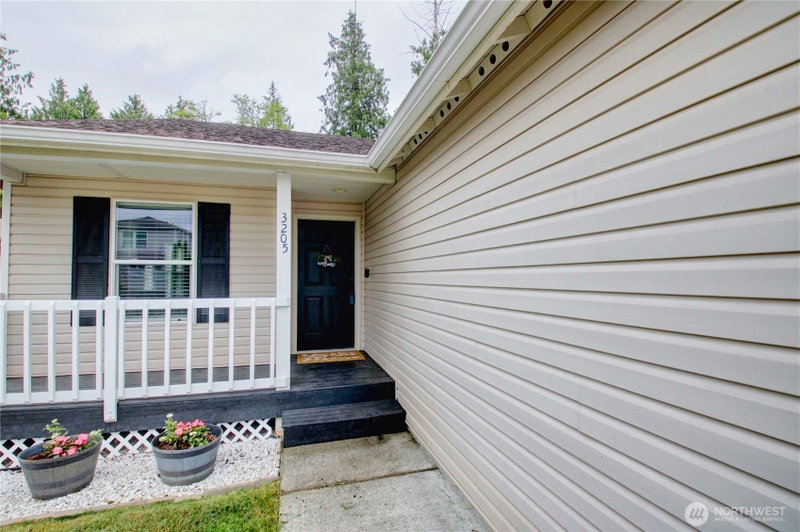3205 Arbor Street photo 2