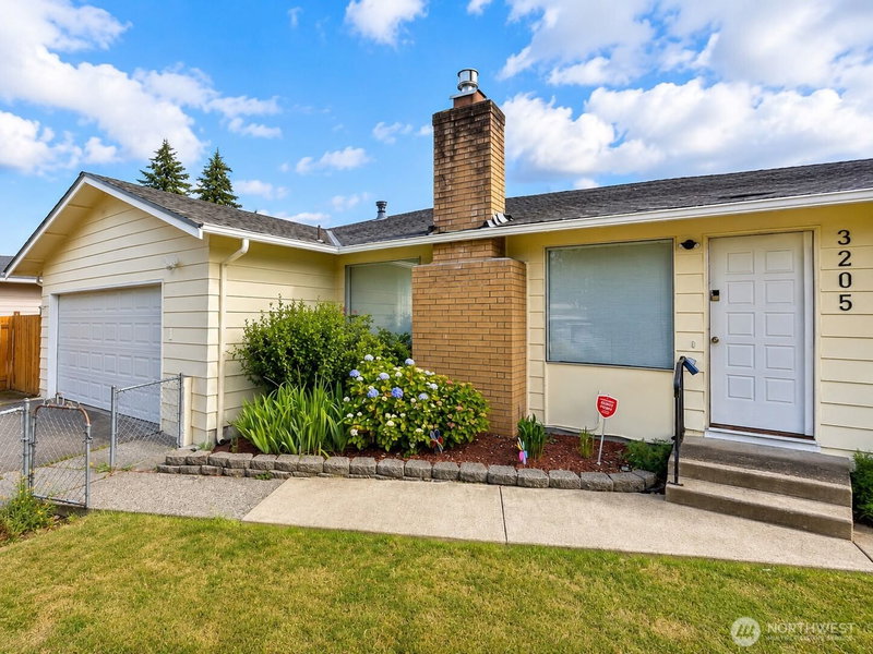 3205 S 291st Street photo 2
