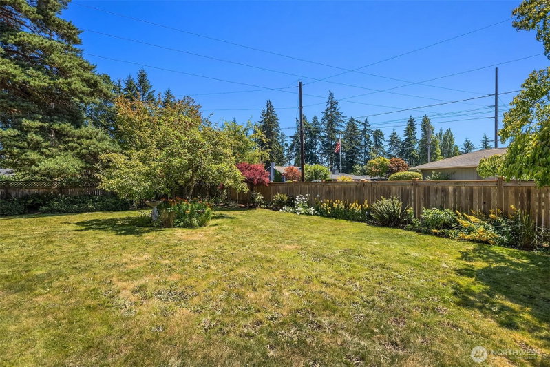 22606 96th Avenue W photo 38