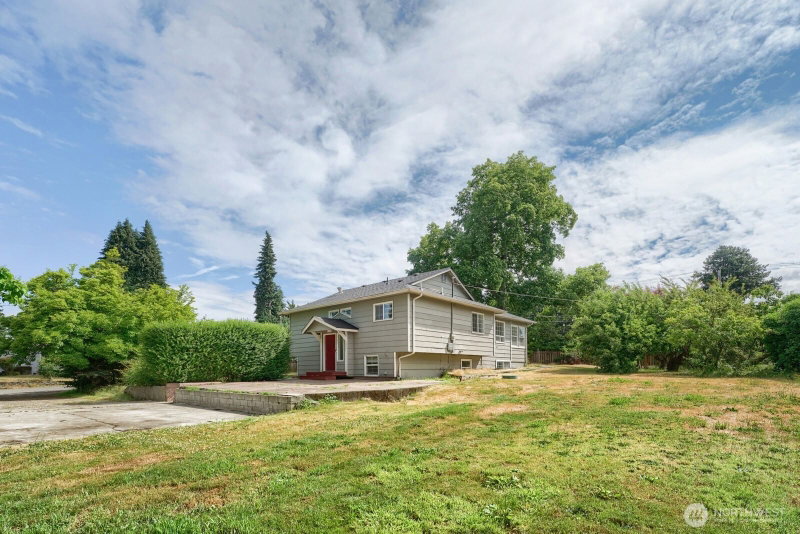 19401 8th Avenue S photo 2
