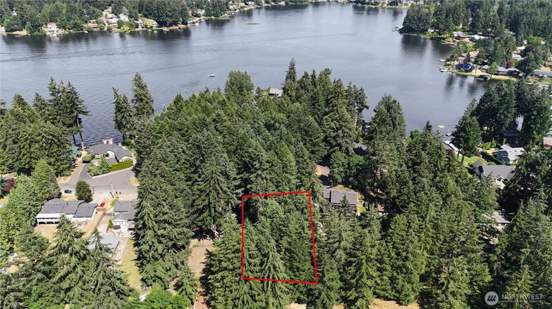 3901 SE Long Lake Dr photo 1