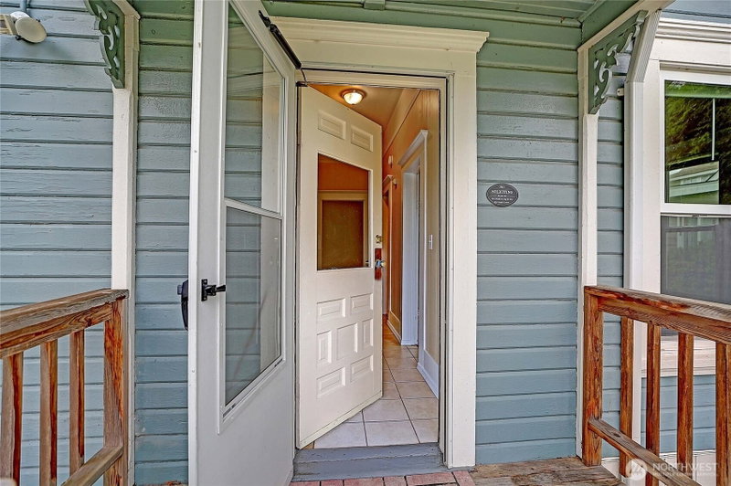 27204 103rd Drive NW photo 2
