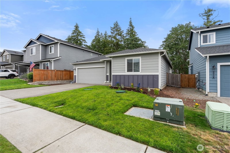 2410 Cantergrove Drive SE photo 38