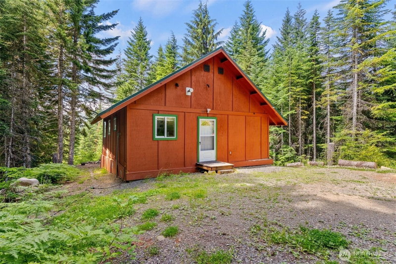 5001 N Forest Service Road 4832 photo 2