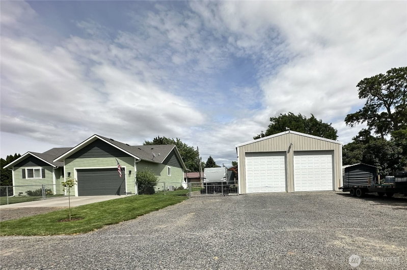 213 West Street photo 2