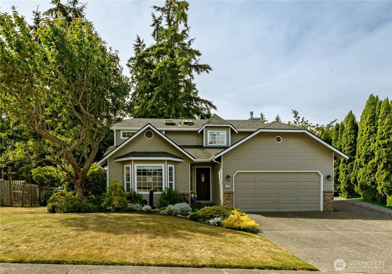 1571 SW 2nd Court photo 1